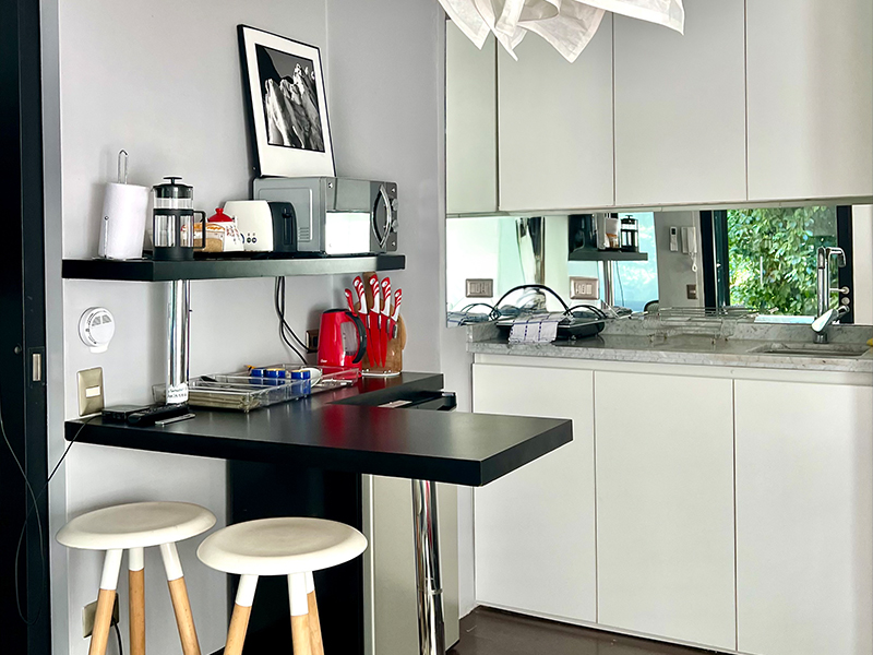 Kitchenette equipada